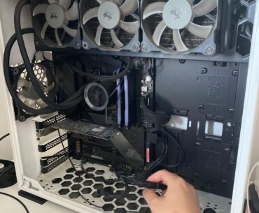 What is this thing and where does it go? Gifted pc