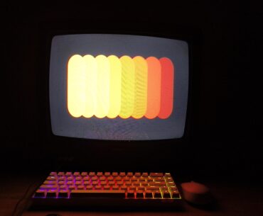 Rate my retro CRT based minimalist setup