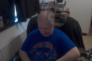 BlizzardFury Shaving his head for charity
