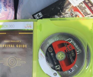 bought fallout 3 at goodwill and found super smash bros melee inside too