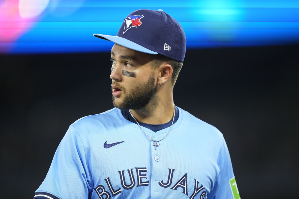 Blue Jays’ John Schneider Announces Bo Bichette News After Two Missed Games Download app from appStore