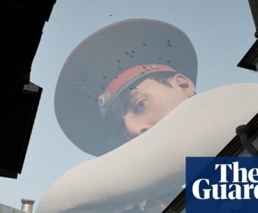 Militsioner – finally a game that asks, is it illegal to use an apple to bribe a giant policeman? | Games