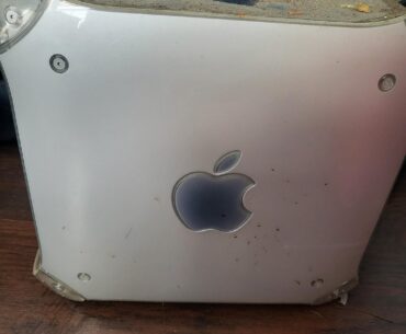 Found in the attic, left by the previous owner. Sleeper build or leave it be?