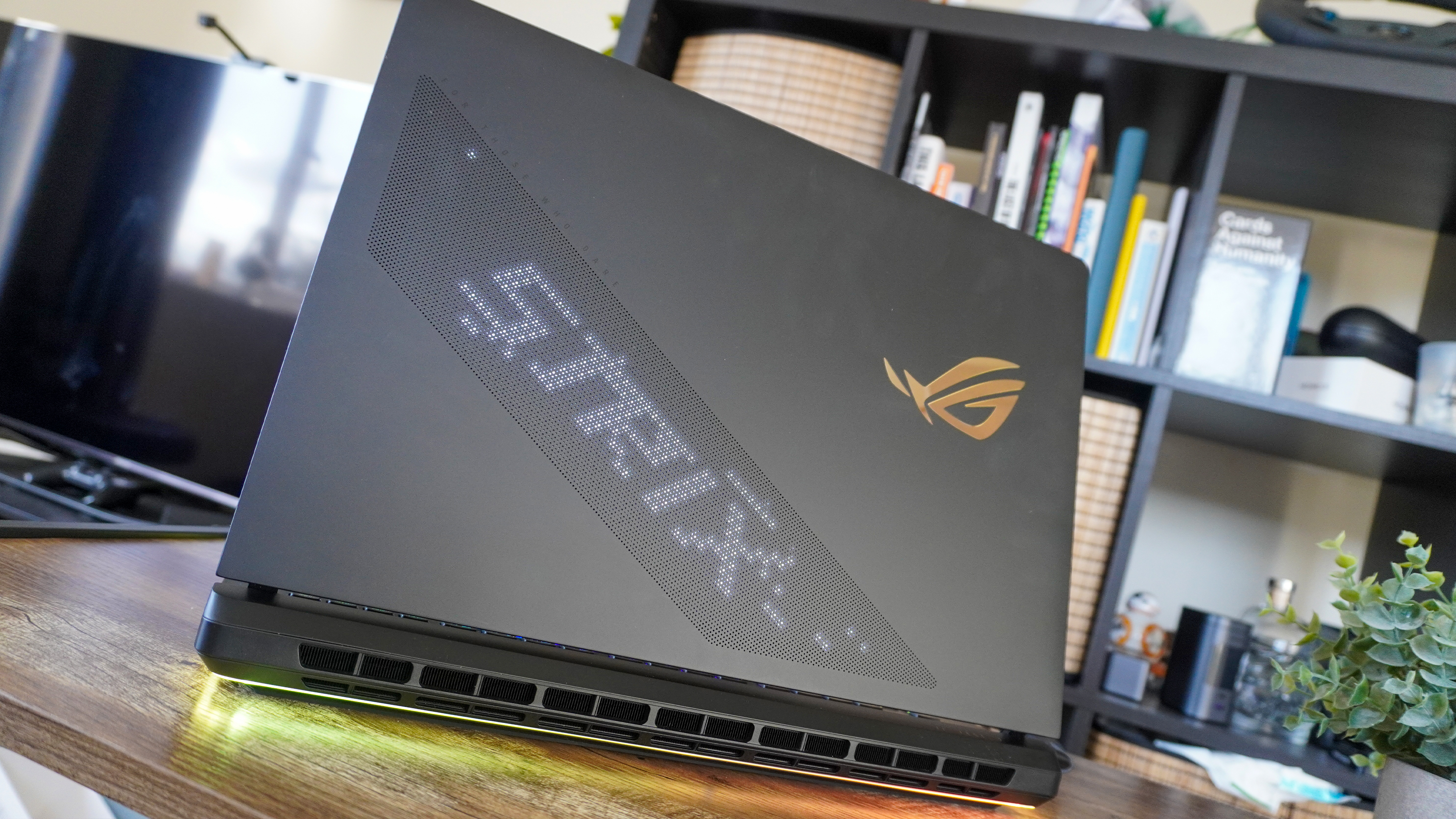 Asus ROG Strix Scar 18