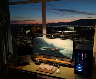 Recently moved to a high rise. Obsessed with the view.
