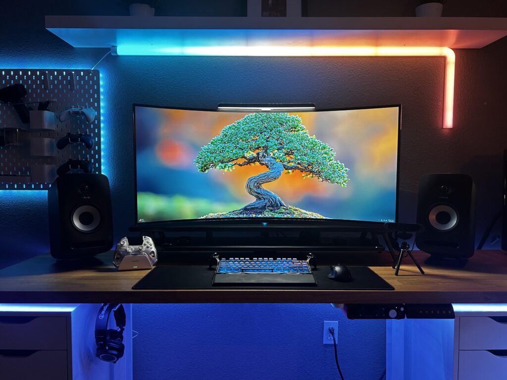 Monitor light bar showed up today, a few plants coming Saturday and it'll be complete… for now.