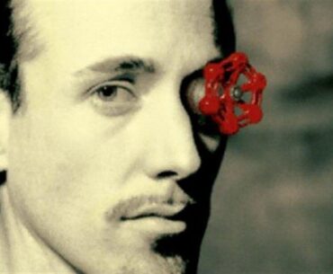 Valve logo with a man with a steam valve for an eye.
