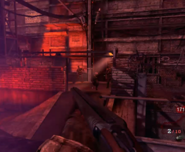 Insanely Tight Der Riese Clutch