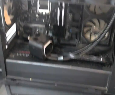 Recently, a theft took place at an esports hotel in China. Several young guests stole Ryzen 9 9800X3D processors and RTX 5070 graphics cards from multiple gaming PCs along with several gaming mice before checking out. The hotel owner has filed a police report. Translation of the audio in comment.