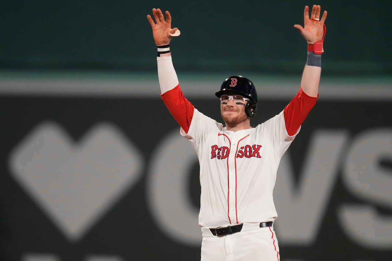 Catcher who played 30 games for Red Sox traded to NL contender (report) Catcher who played 30 games for Red Sox traded to NL contender (report)