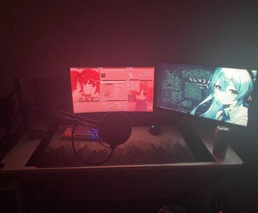 Kasane Teto X Hatsune Miku Battlestation