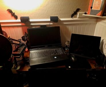 Spooky maybe a little magic and severed hand for fun...be careful the crow is watching your phone screen ( Part 2)