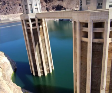 [Blackout] I just came across this video review on Amazon and this location looks eerily familiar does it not?