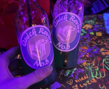 Went to a bar in London, had some quick revives and played Kino on xbox360✨ (NQ64 bar)