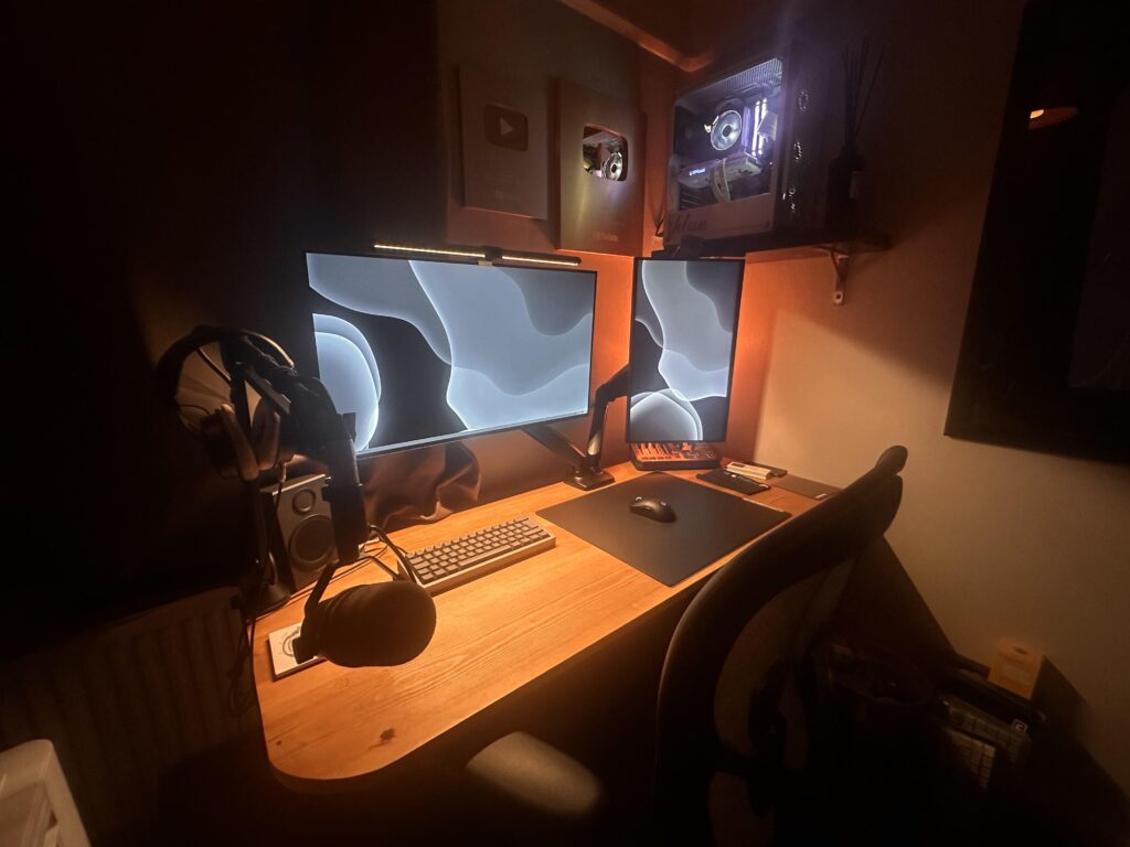 m i n i m a l (nearly)