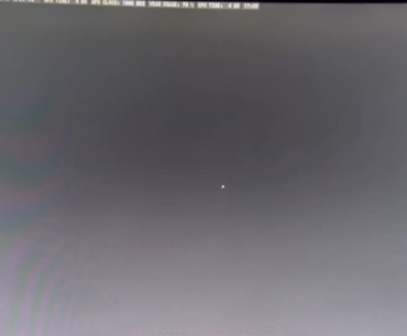 hello, has anyone else experienced this green black flickering? what could be the problem?