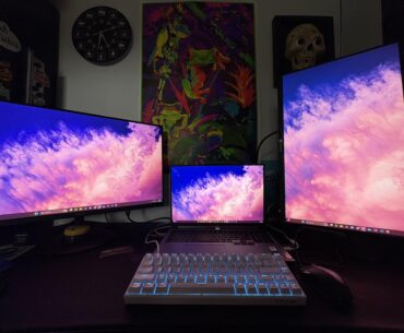 My new monitor came 😄😄