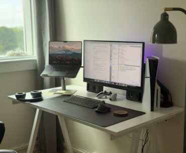 Minimal Work and gaming setup