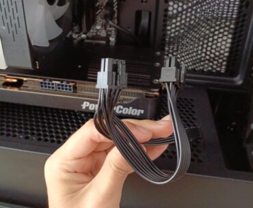 Single cable daisy chain 9070 xt