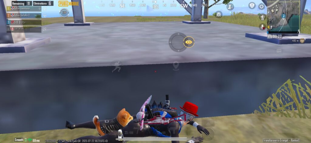 What da dog doing 🤨