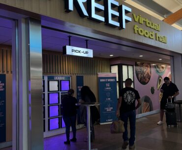 virtual food at airport