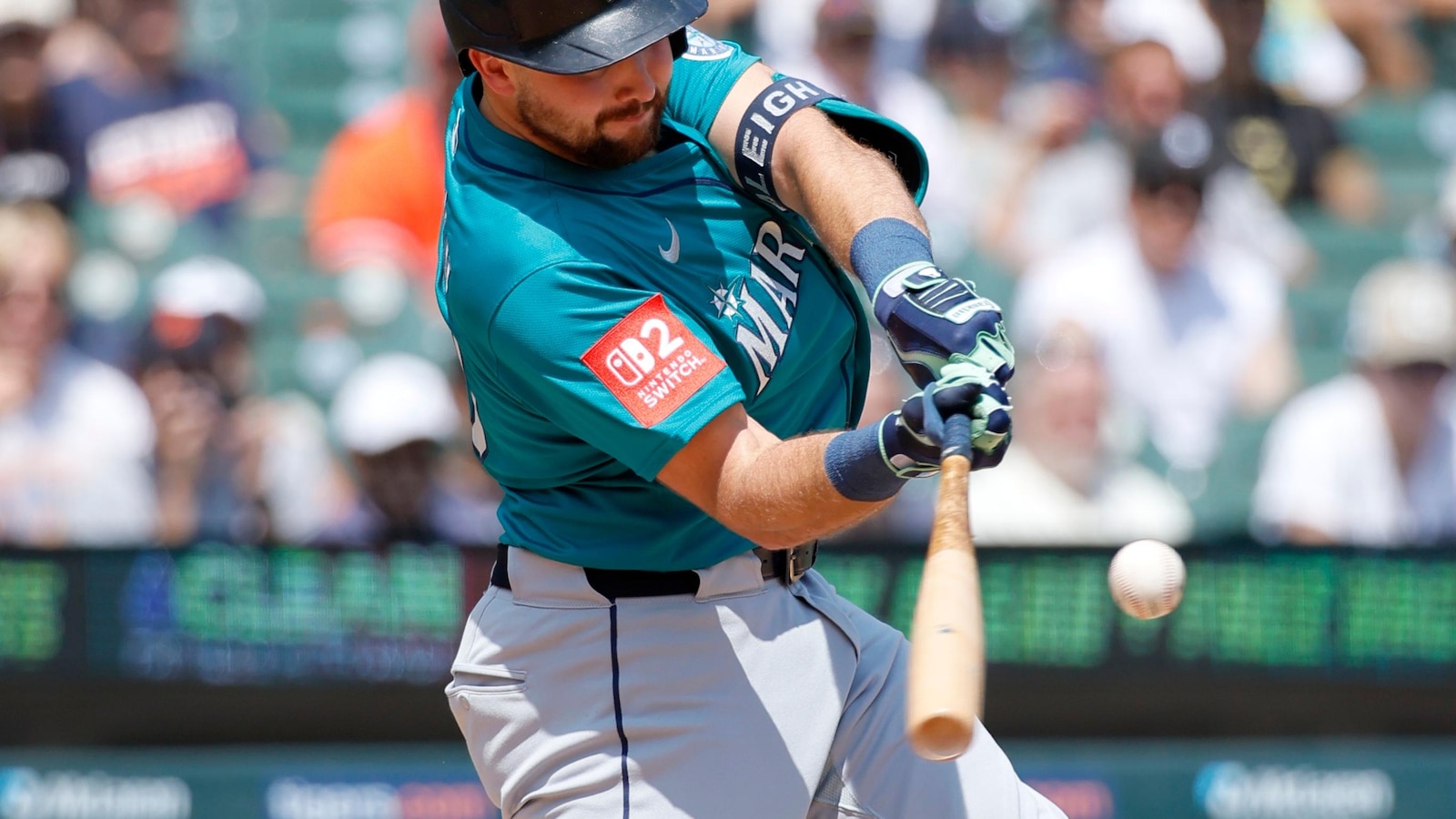 Mariners beat MLB-leading Tigers 8-4, sweeping 3-game series before All-Star break Mariners beat MLB-leading Tigers 8-4, sweeping 3-game series before All-Star break