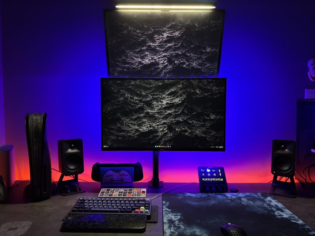 Changed my monitor layout to stacked!