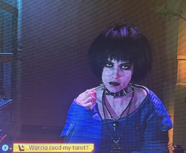 I do not remember her dying her hair black?