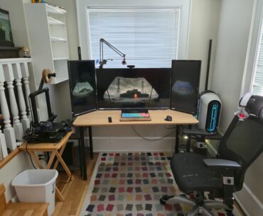 Finally wfh again! Simple set up but I like it