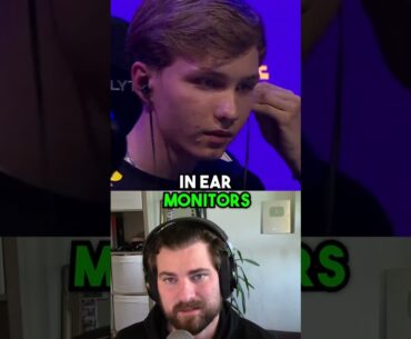 WHY PROS USE 2 HEADPHONES #cs2 #counterstrike #csgo #cs2funny