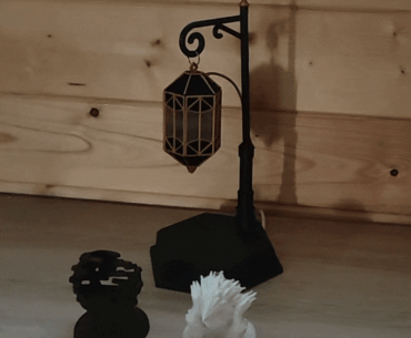 I Made a Lumina Converter Lamp from Clair Obscur: Expedition 33 that Activates with Nevrons