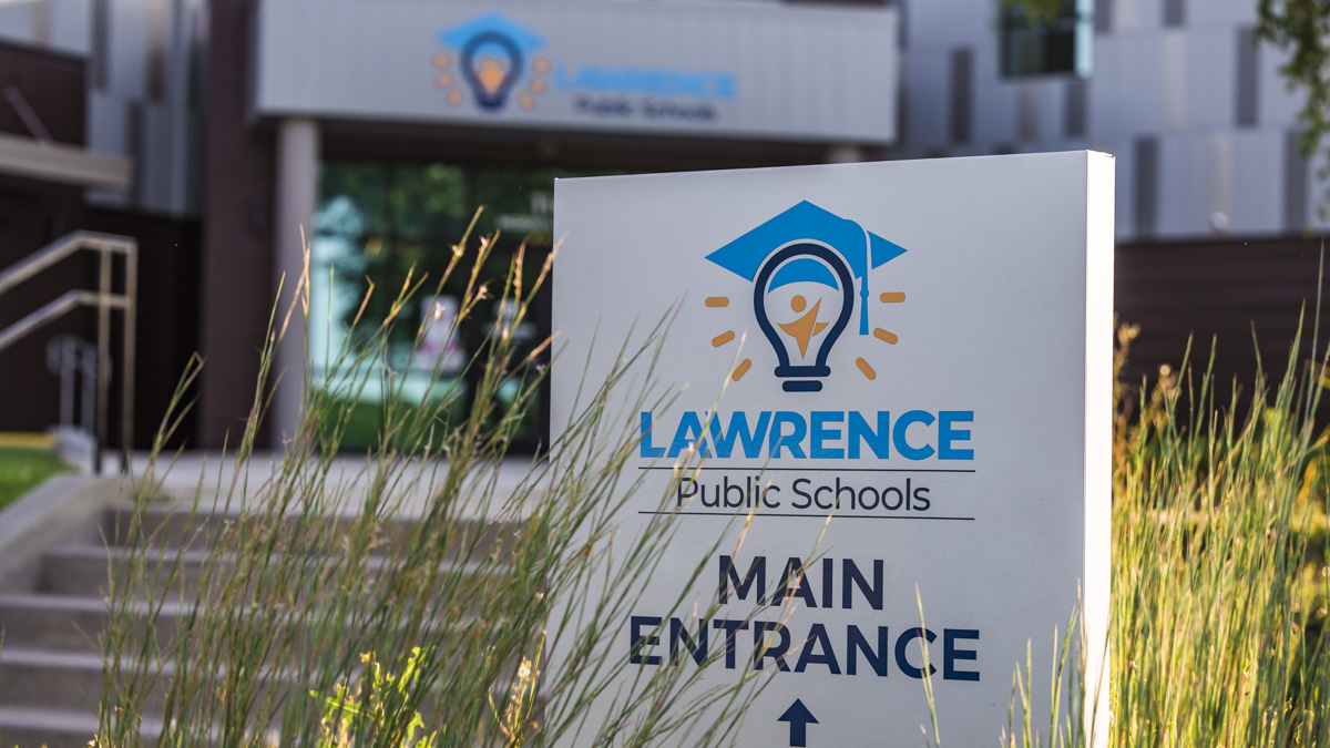 Lawrence school board to consider adding esports to schools – The Lawrence Times Lawrence school board to consider adding esports to schools – The Lawrence Times