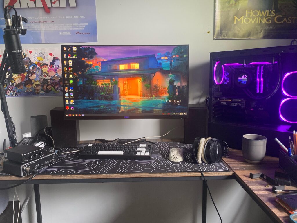 Moving to uni so in the process of tearing this down, gonna update w new dorm setup maybe will look okay!