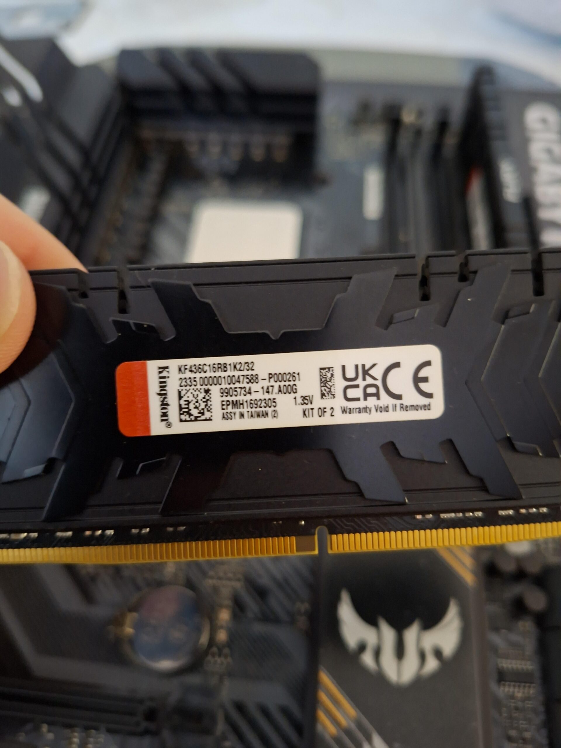 Any info on overclocking this kit along the infinity fabric with a 5600X? Looking to push frequency while maintaining timings. Any info on overclocking this kit along the infinity fabric with a 5600X? Looking to push frequency while maintaining timings.