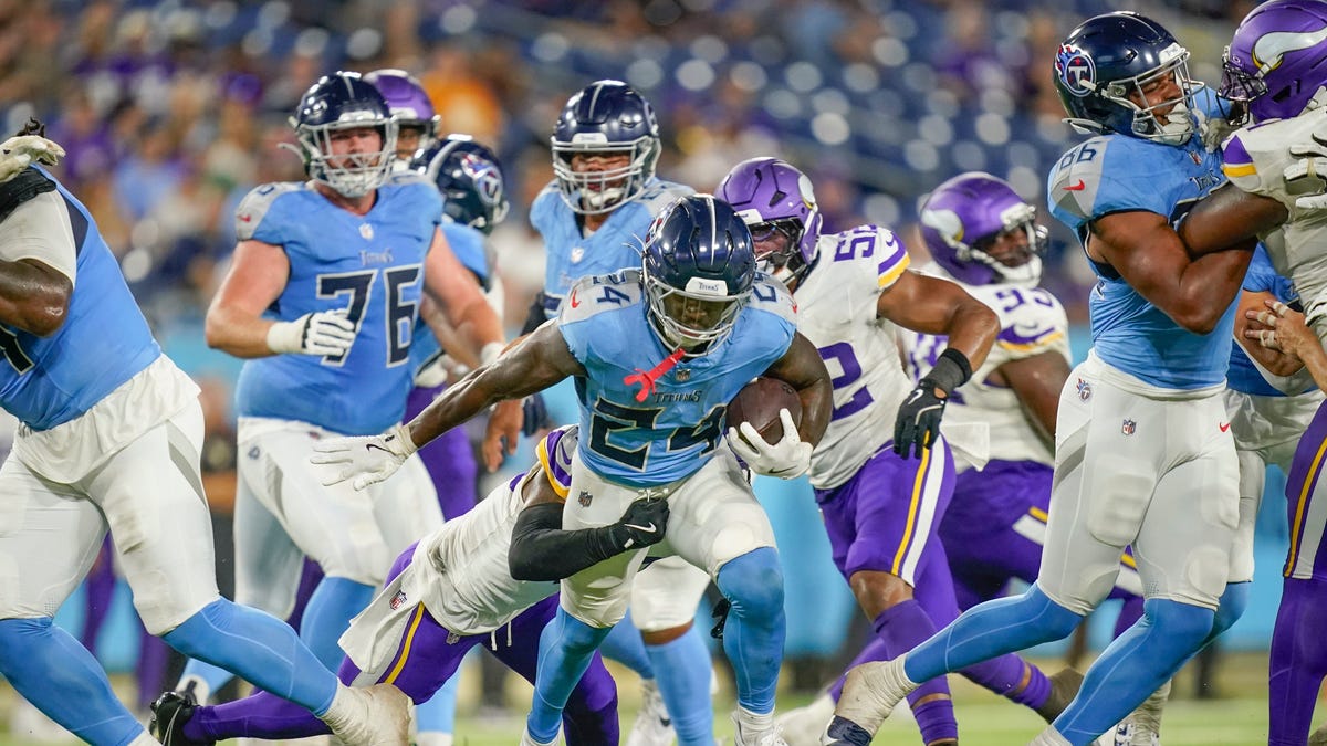 Sex toy thrown onto field during Titans-Vikings game Sex toy thrown onto field during Titans-Vikings game