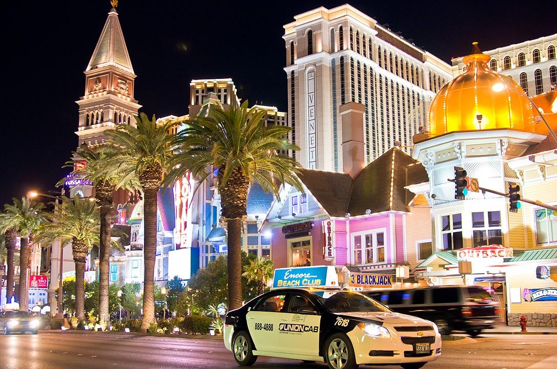 A long game on the Strip — CDC Gaming A long game on the Strip — CDC Gaming