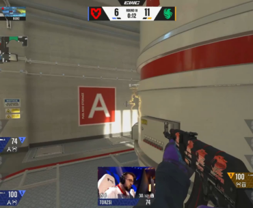 m0NESY 1v2 clutch to secure match point