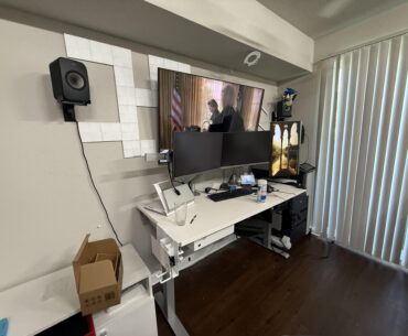 Under construction, have Nanoleaf lines, canvas and LIFX beam what’s the craziest way to set them up? (Can get more)