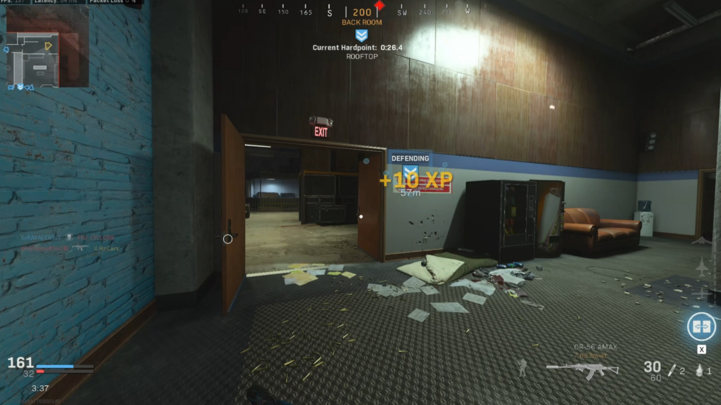Using the enemy's TEAR GAS CROSSBOW against him