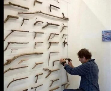 When you're broke but still want to show off your inventory 😂