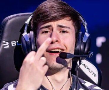 flameZ showing the camera guy how many frags he was gonna get on Train in the IEM Cologne semifinal