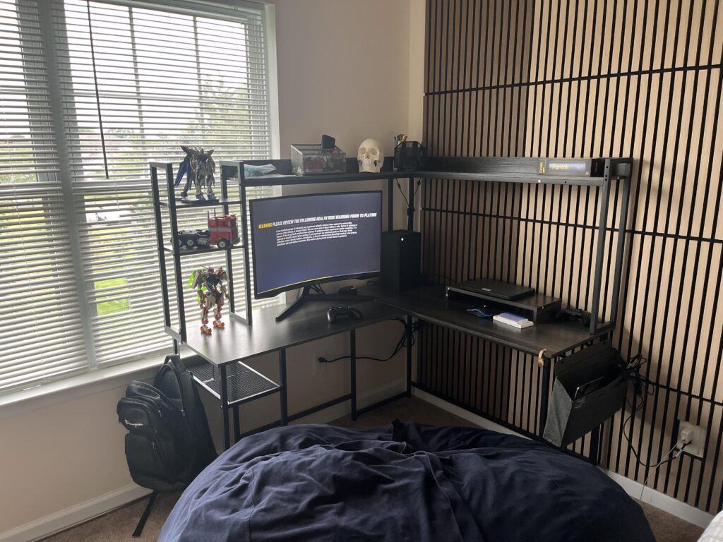 My average station for schoolwork and gaming