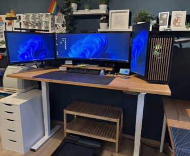 New Apartment, some new (Home-Office) Battle Station