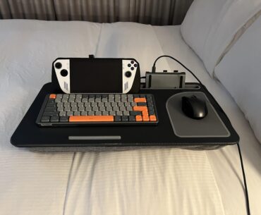 Traveling hotel setup. (When I want to play mouse/keyboard games)
