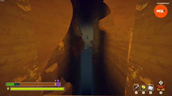 peak-chasm Peak Tomb: a thin pathway in an underground tunnel, we cannot see the floor, it is unknown how far it goes.
