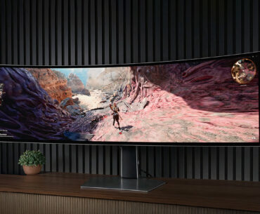 Samsung Odyssey OLED G93SC 240Hz Monitor