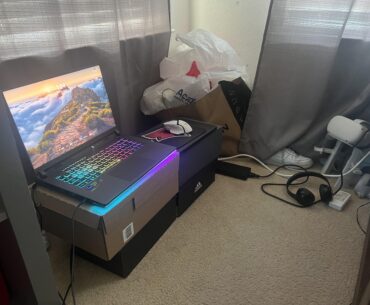 Rate my setup😭