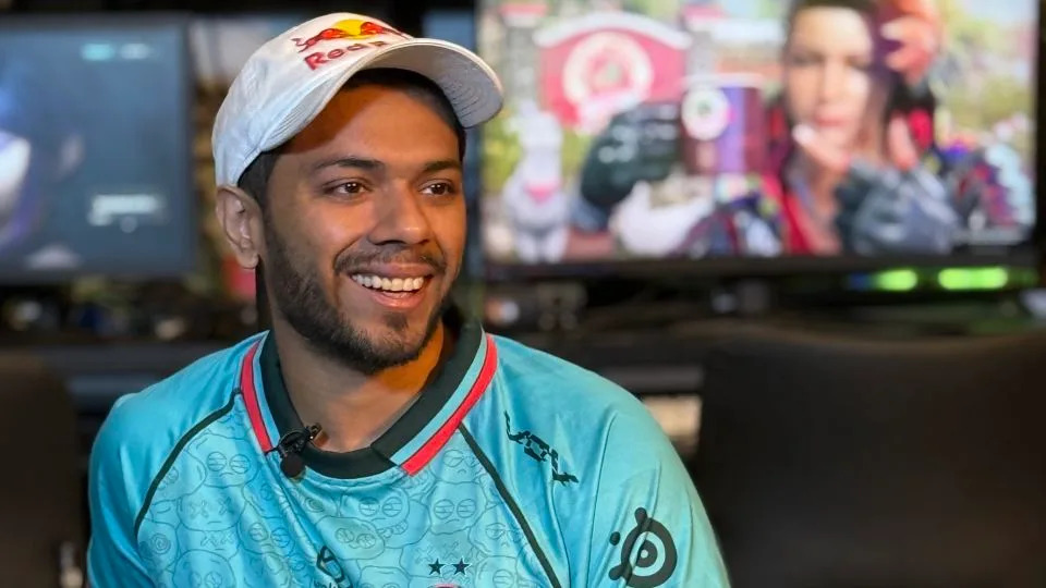 Arsalan “Ash” Siddique is Pakistan's "Tekken" champion. - Javed Iqbal/CNN