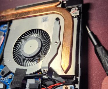 Someone was complaining their $2k laptop wont charge. Looks like I'm gonna have to remove the entire heat sink to change a busted AC port. Thanks MSI