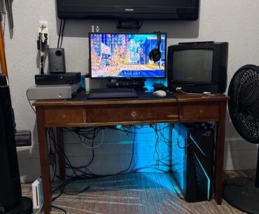 Here is my retro battlestation